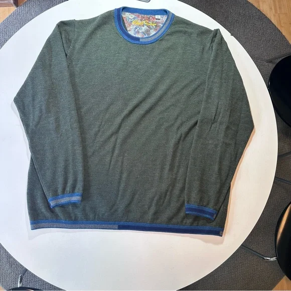 Robert Graham Green and Blue Crewneck Sweater - Picture 1 of 4